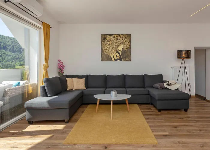 House Zalec Ferienhaus Grize